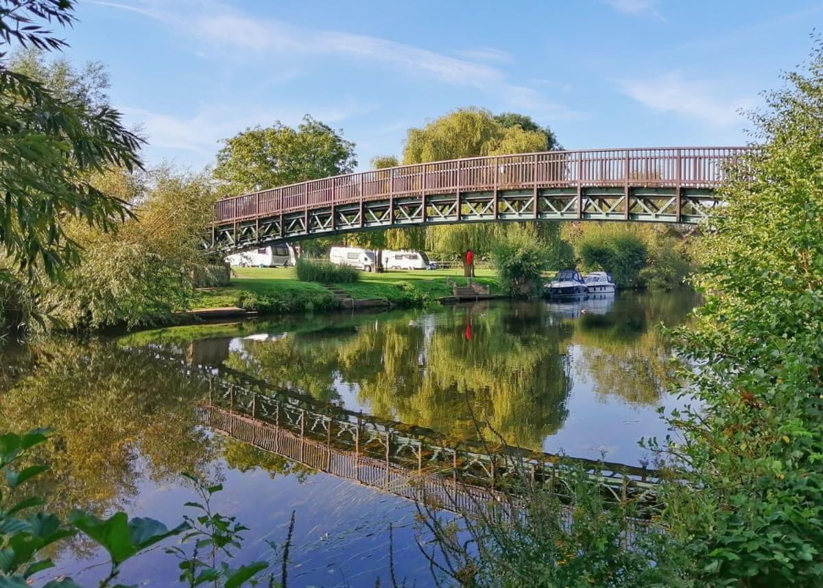 Riverside Park Stratford-upon-Avon Exterior foto